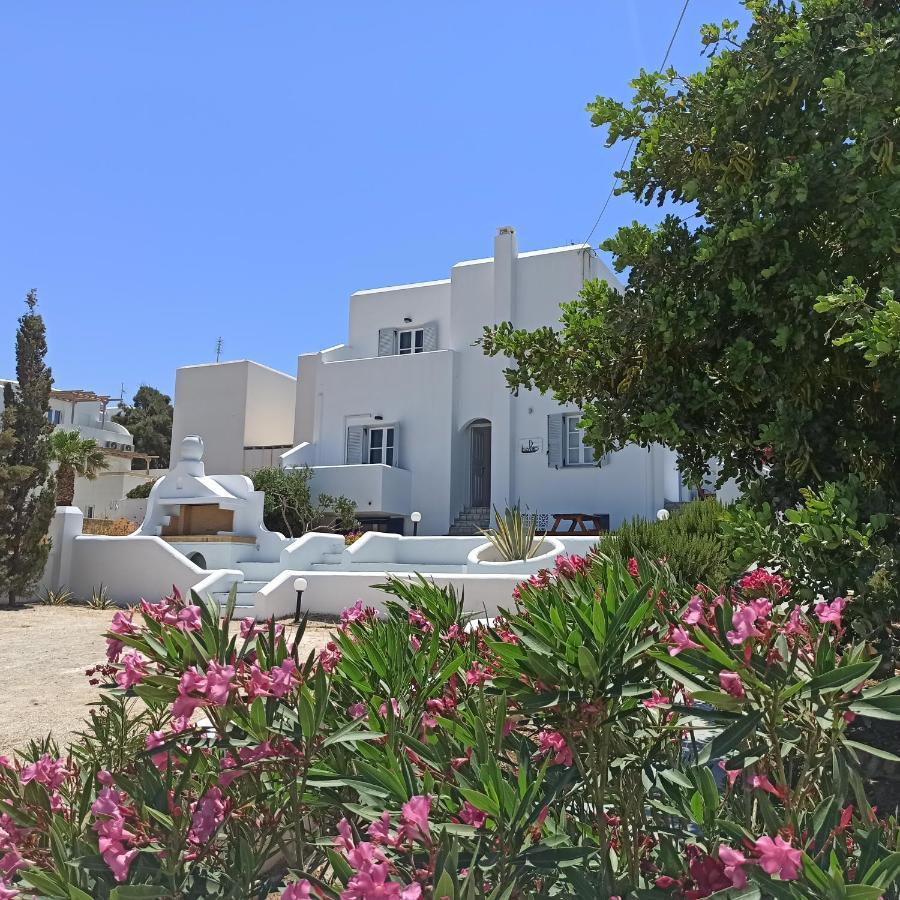 Isalos Paros ناوسا المظهر الخارجي الصورة