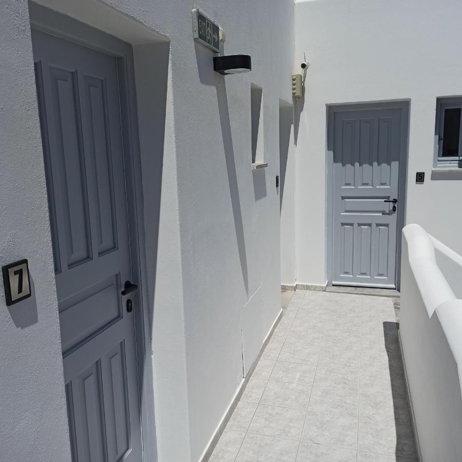 Isalos Paros ناوسا المظهر الخارجي الصورة